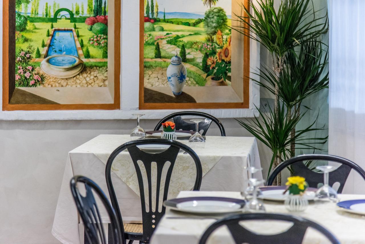 Hotel Nuovo Giardino Rimini Eksteriør billede